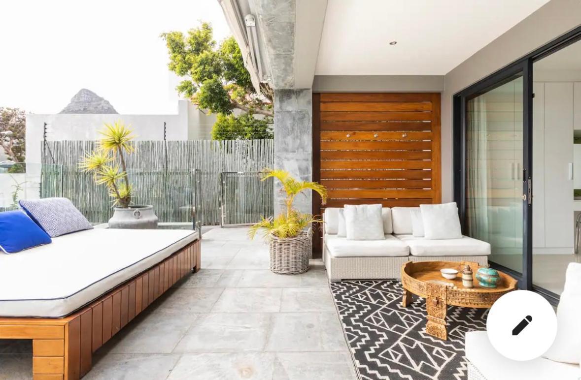 Ibiza In Modern, Luxury In Camps Bay Appartement